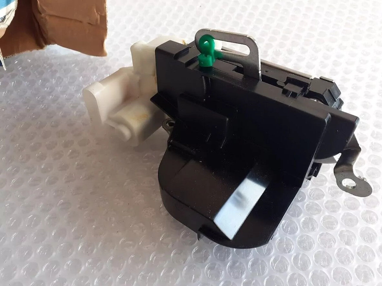 Door Lock Front Right fits Fiat Punto 46536065 Genuine View Left