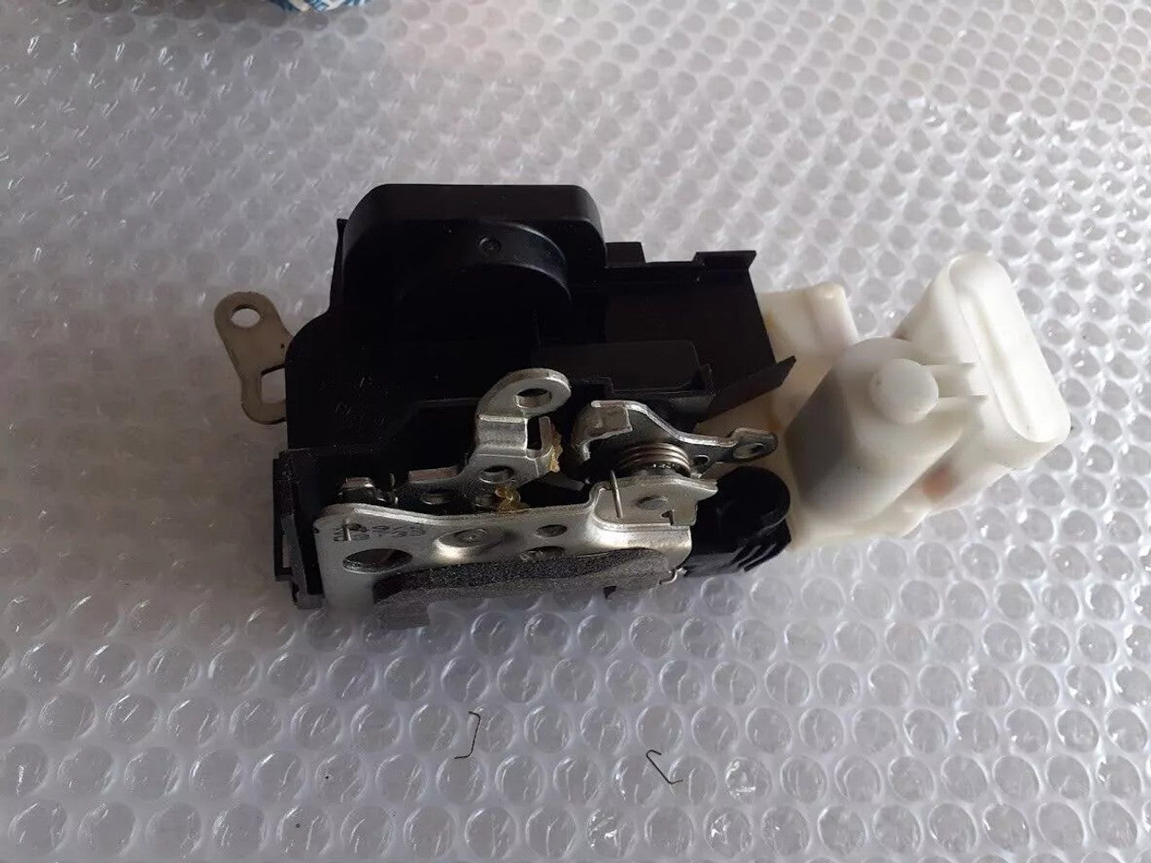 Door Lock Front Left fits Fiat Punto 46536071 Genuine View Upper