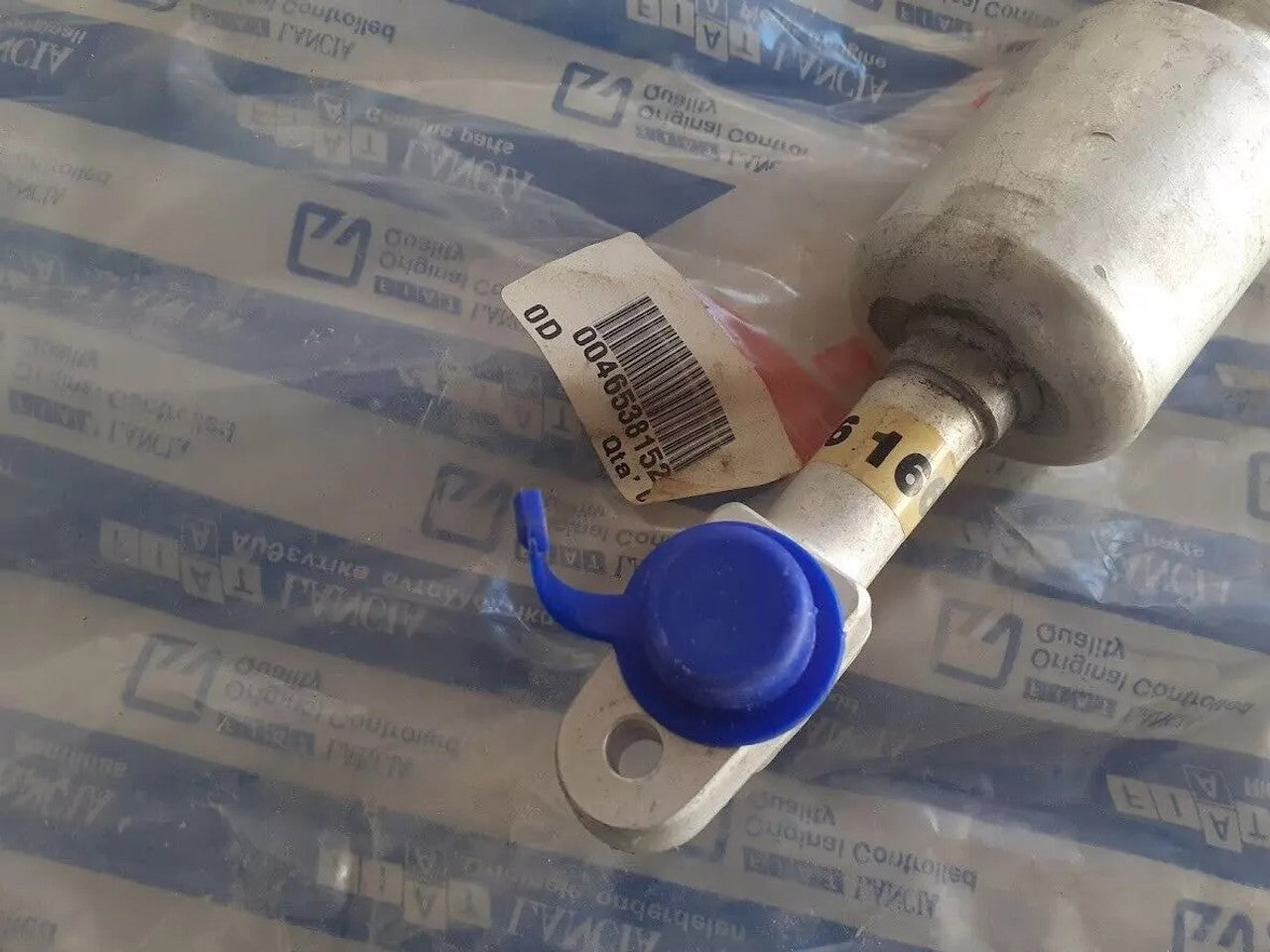 Air Condition Hose fits Fiat Punto 46538152 Genuine View Right