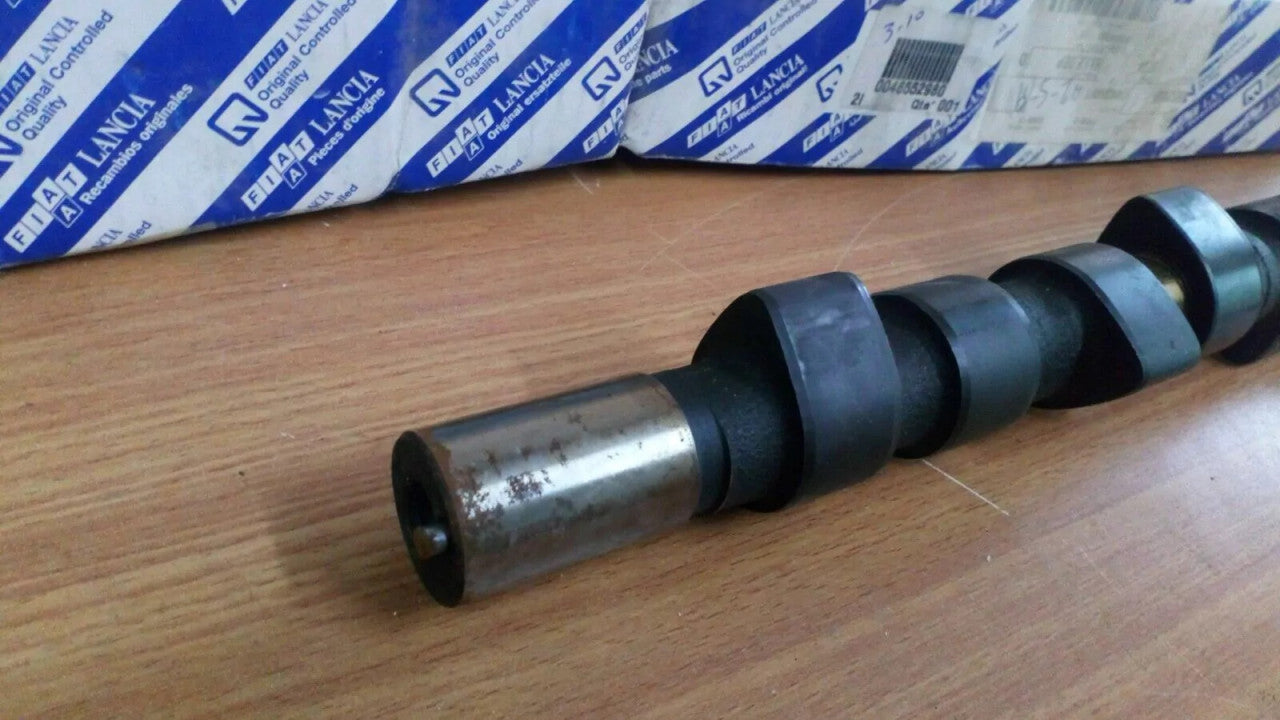 Camshaft fits Fiat Tipo Diesel 46552980 Genuine View Close Up Left