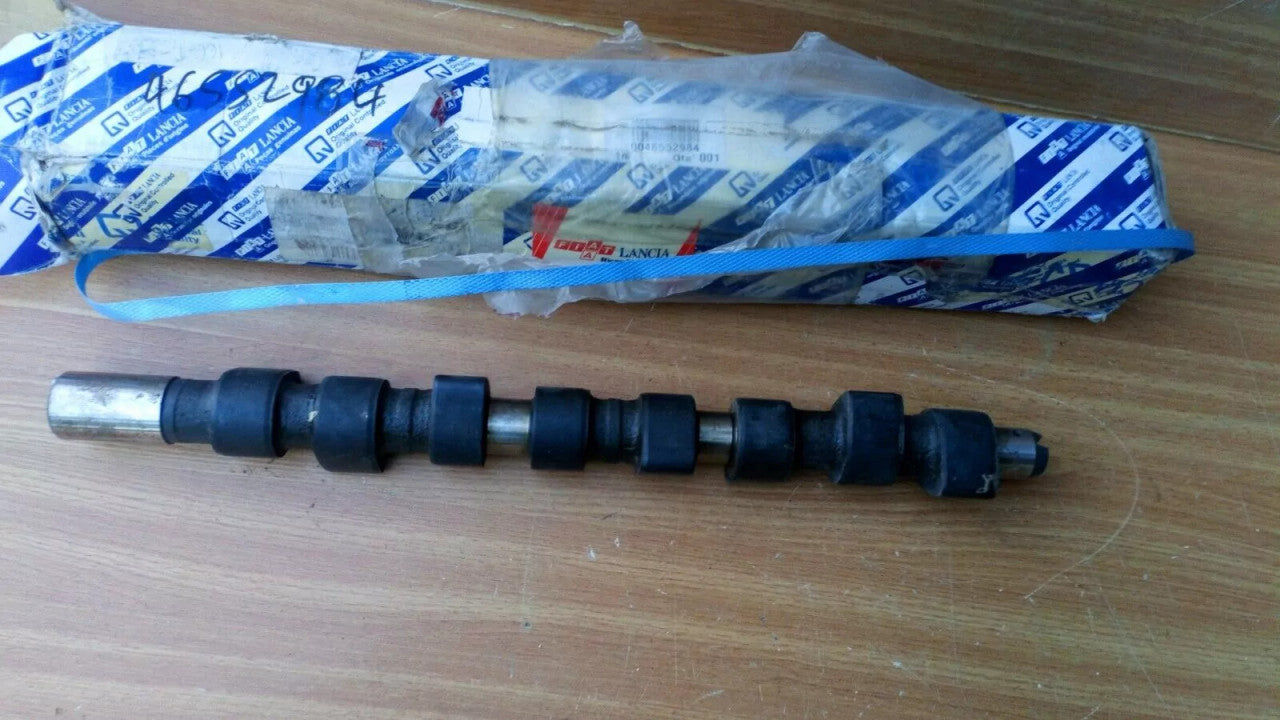 Camshaft fits Fiat Palio Punto Fiorino Diesel 46552984 Genuine View Rear