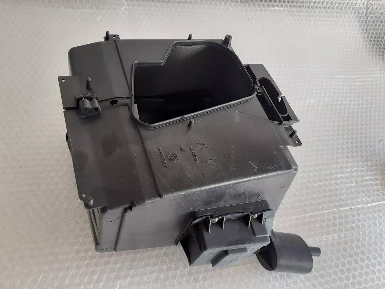 Evaporator Housing Casing RHD fits Fiat Punto 46722236 Genuine View Rear