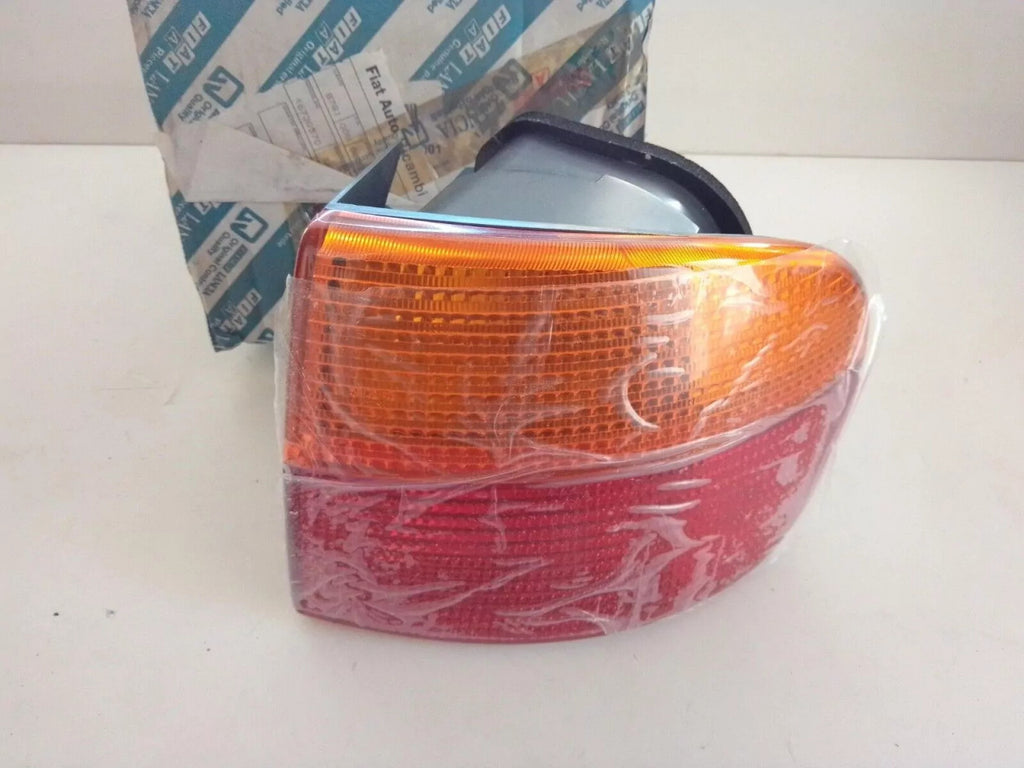Tail Light Right Rear fits Fiat Punto Cabrio 46730570 Genuine View Front