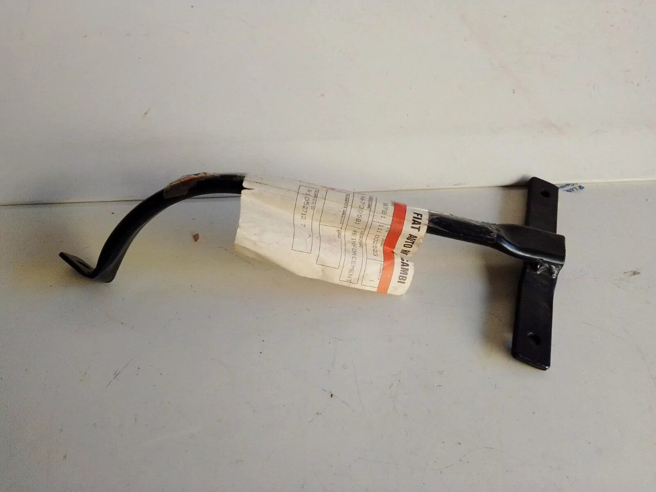 Front Frame Bracket fits Fiat Punto Cabrio 46730581 Genuine View Front