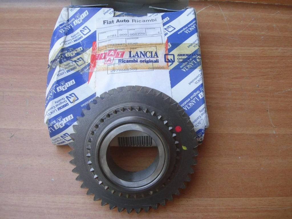 Gear First fits Fiat Siena Palio Punto Cabrio Uno Brava Bravo Marea 46742447 View Front