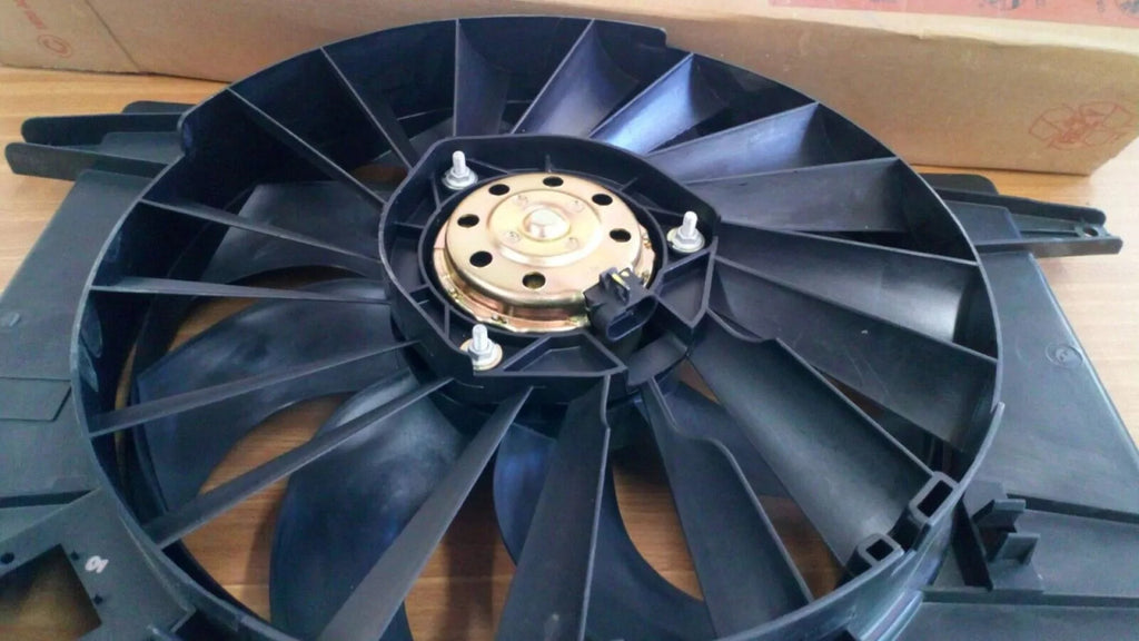 Fan Shroud Motor Assembly fits Alfa Romeo 147 46743390 Genuine View Right