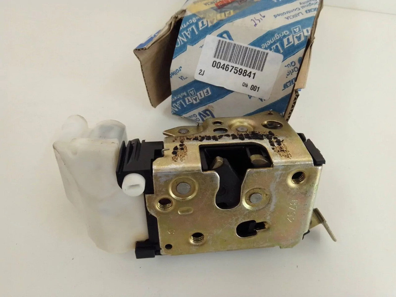 Door Lock Rear Right fits Fiat Punto 46759841 Genuine View Rear