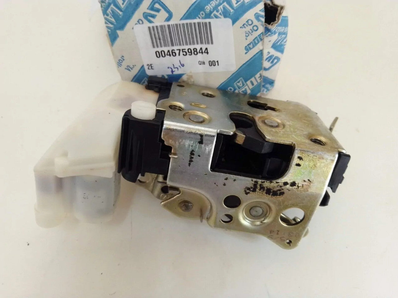 Door Lock Rear Left fits Fiat Punto 46759844 Genuine View Front