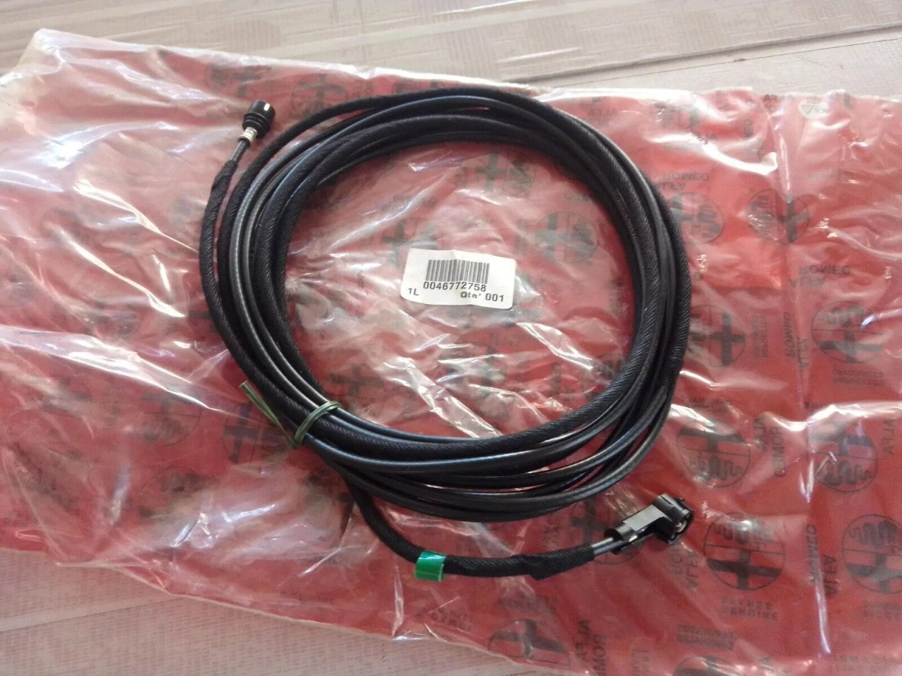Antenna Wire Cable fits Alfa Romeo 147 GT 46772758 Genuine View Rear