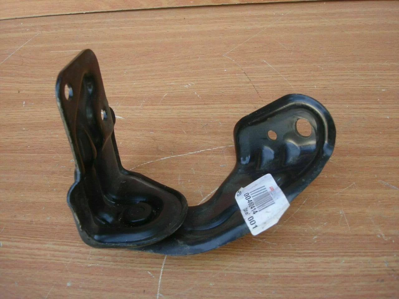 Rear Seat Hinge Left fits Fiat Stilo 2C 2V 46802414 Genuine View Rear