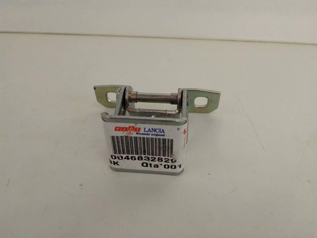 Trunk Lid Hinge Tailgate fits Fiat Grande Punto EVO Panda Abarth 46832829 View Front