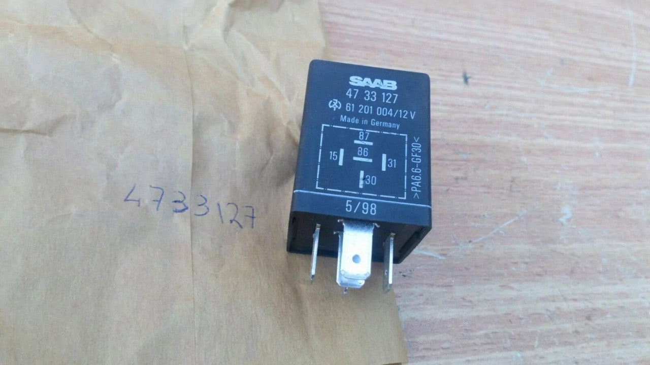 Rear Fog Light Relay fits Saab 9000 4733127 Genuine View Front