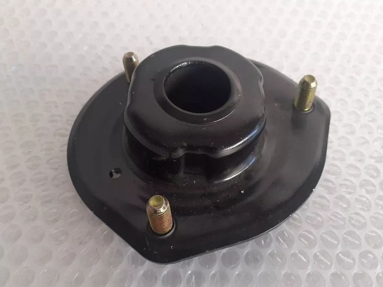 Strut Mount Top Right fits Toyota Harrier Camry Lexus RX ES 48603-33021 View Front