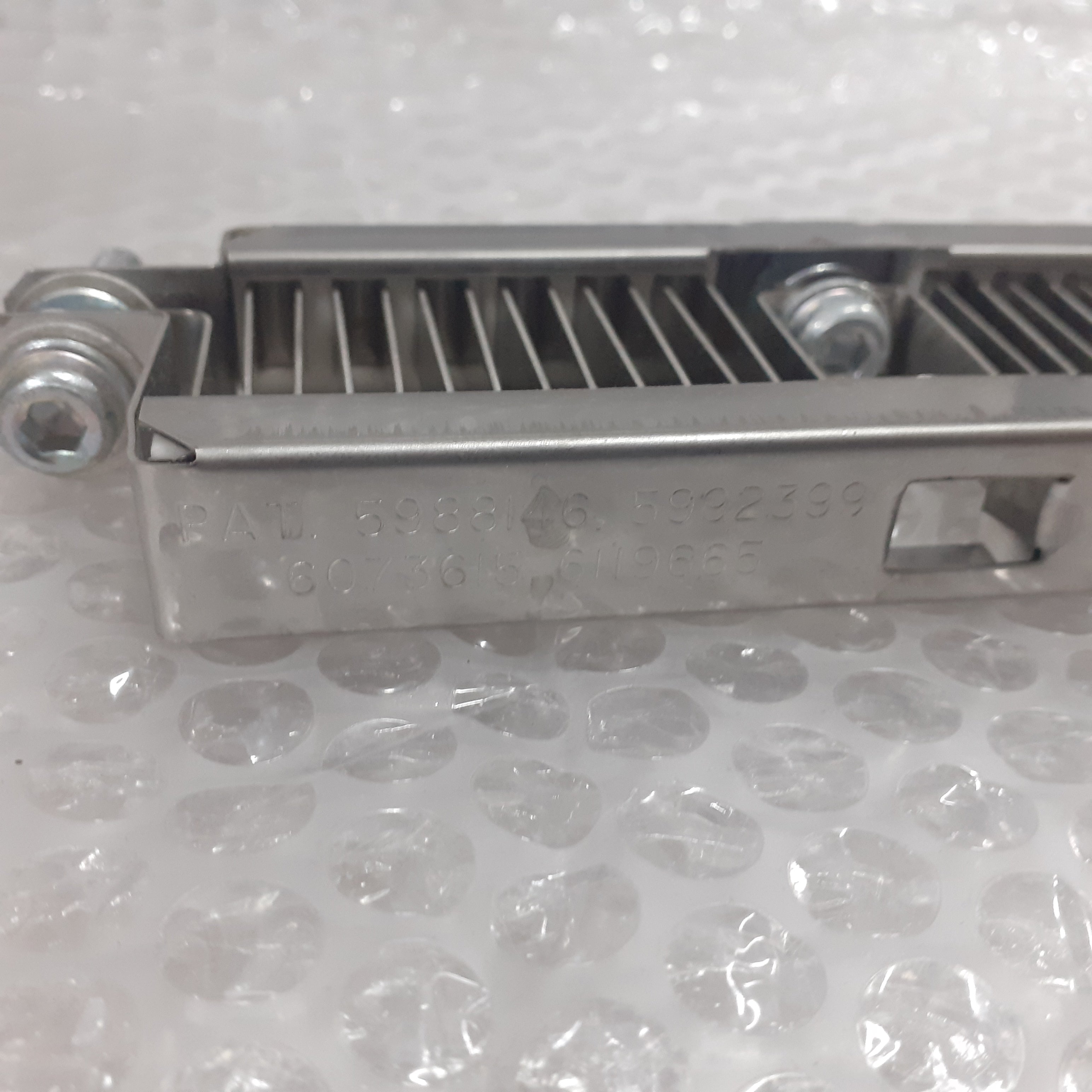 Engine Air Preheating Intake Manifold Heater fits Iveco Eurocargo Cummins 4894727 Genuine View Left