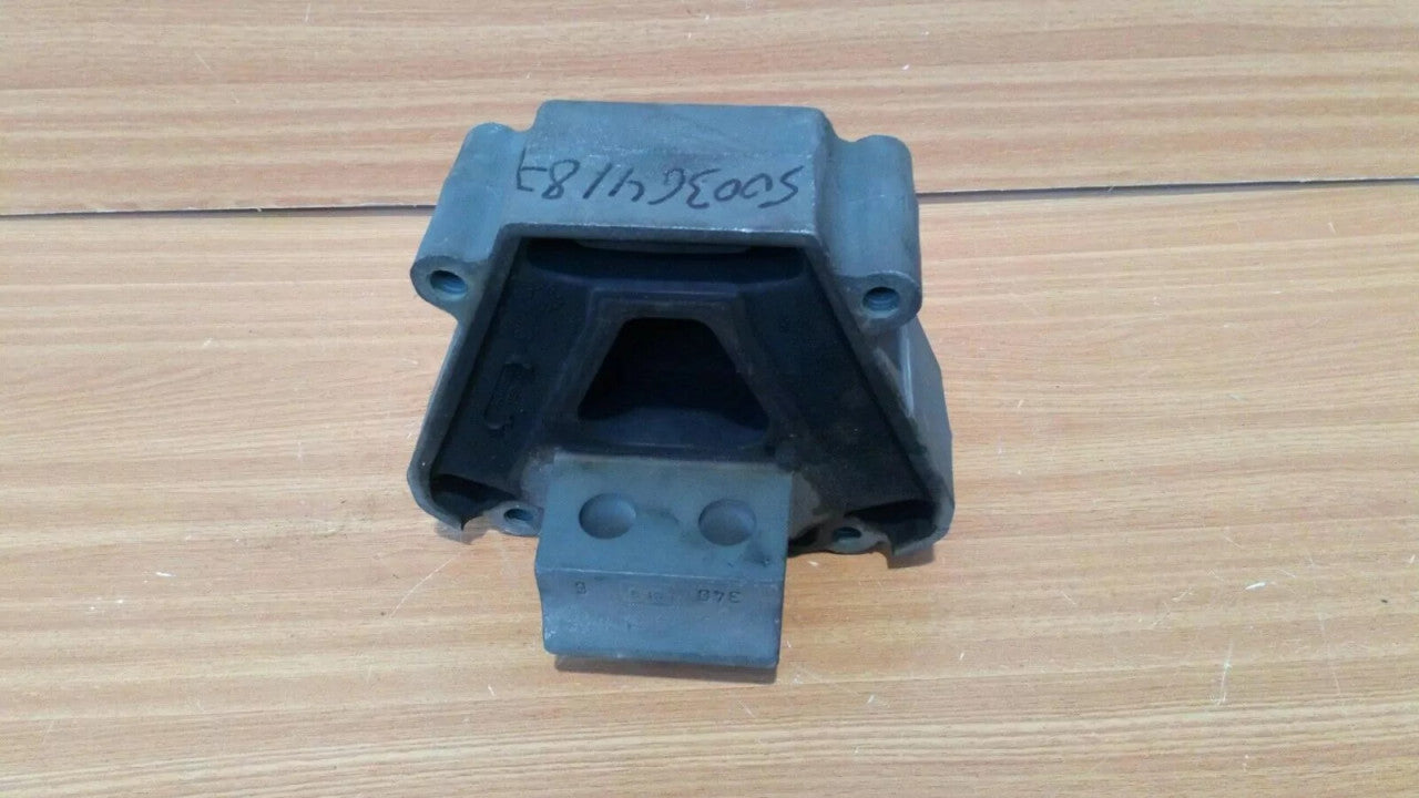 Engine Mount fits Iveco Eurostar Eurotech Eurotrekker 500364187 Genuine View Front