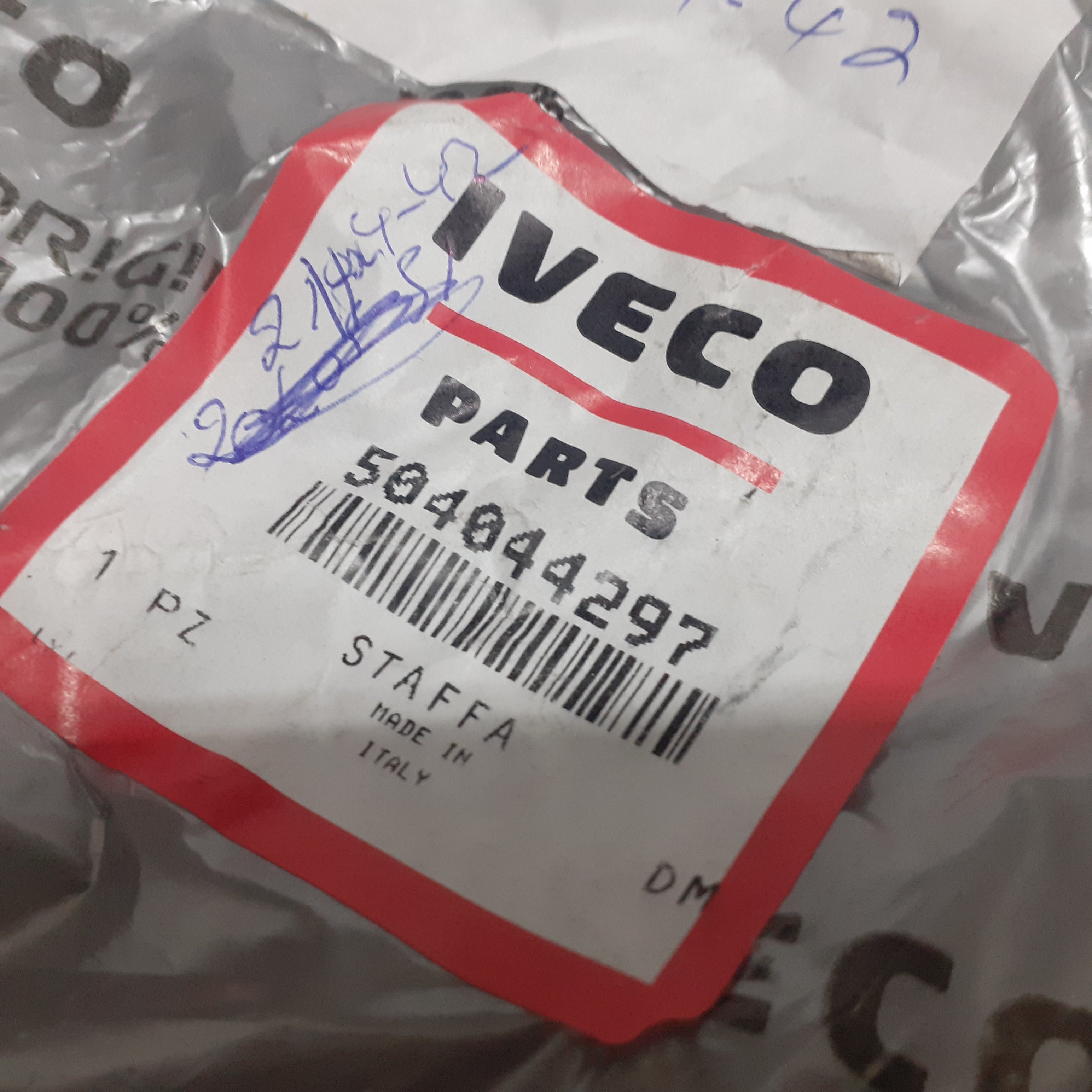 Front Bumper Bracket fits Iveco EuroCargo 504044297 Genuine View Box