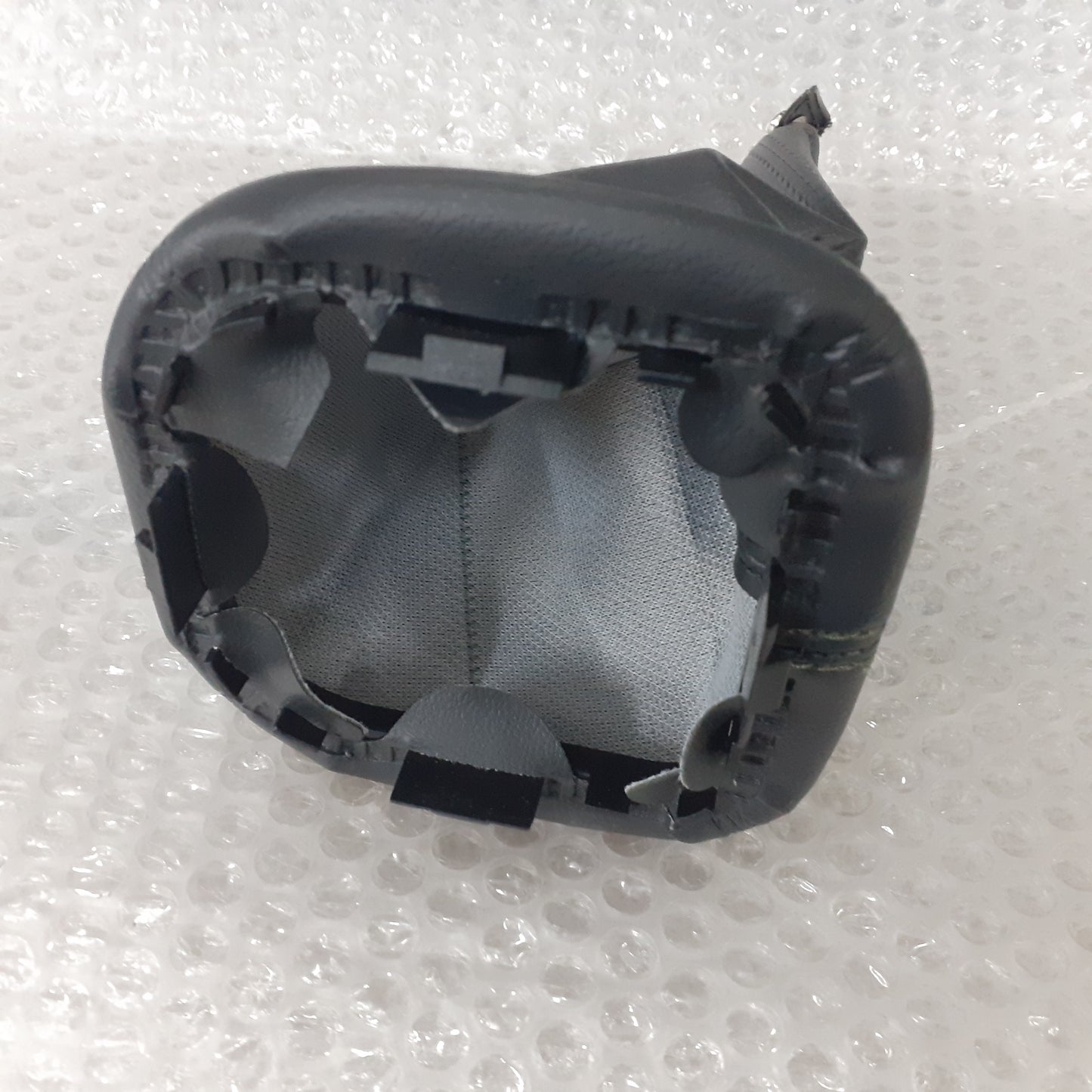 Gear Shift Lever Boot Gaiter Rubber fits Iveco Daily 504061687 Genuine View Lower