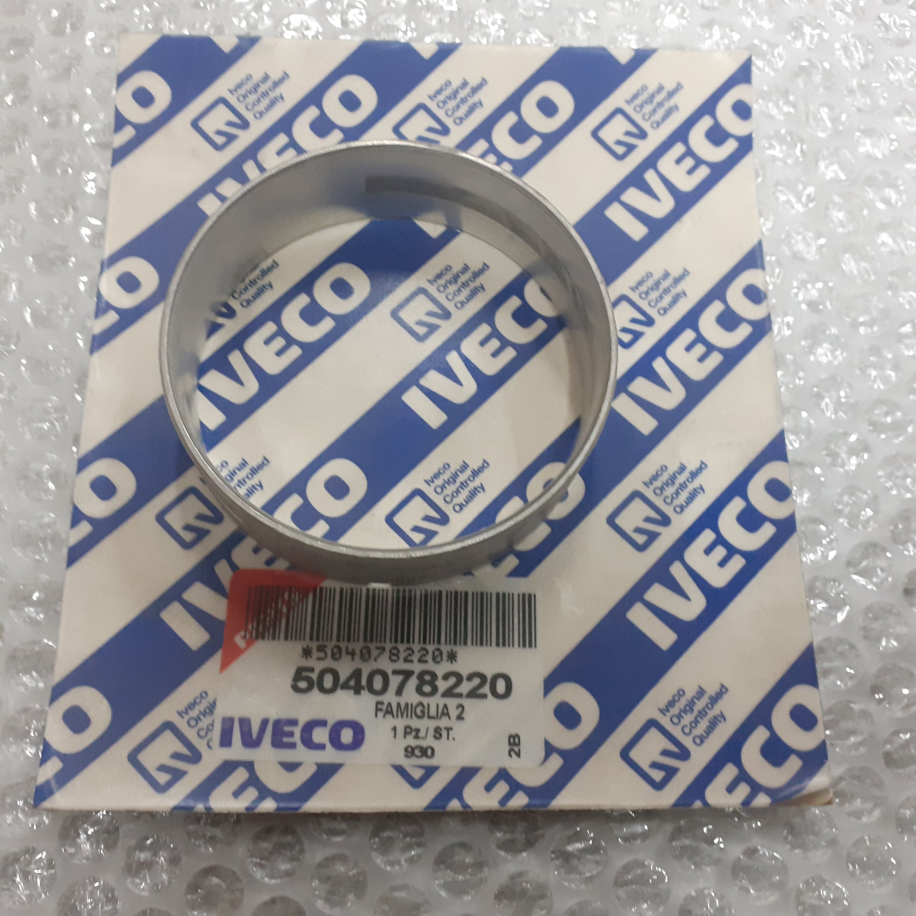 Camshaft Bearing fits Iveco Stralis Cursor Trakker Crossway 504078220 Genuine View Front