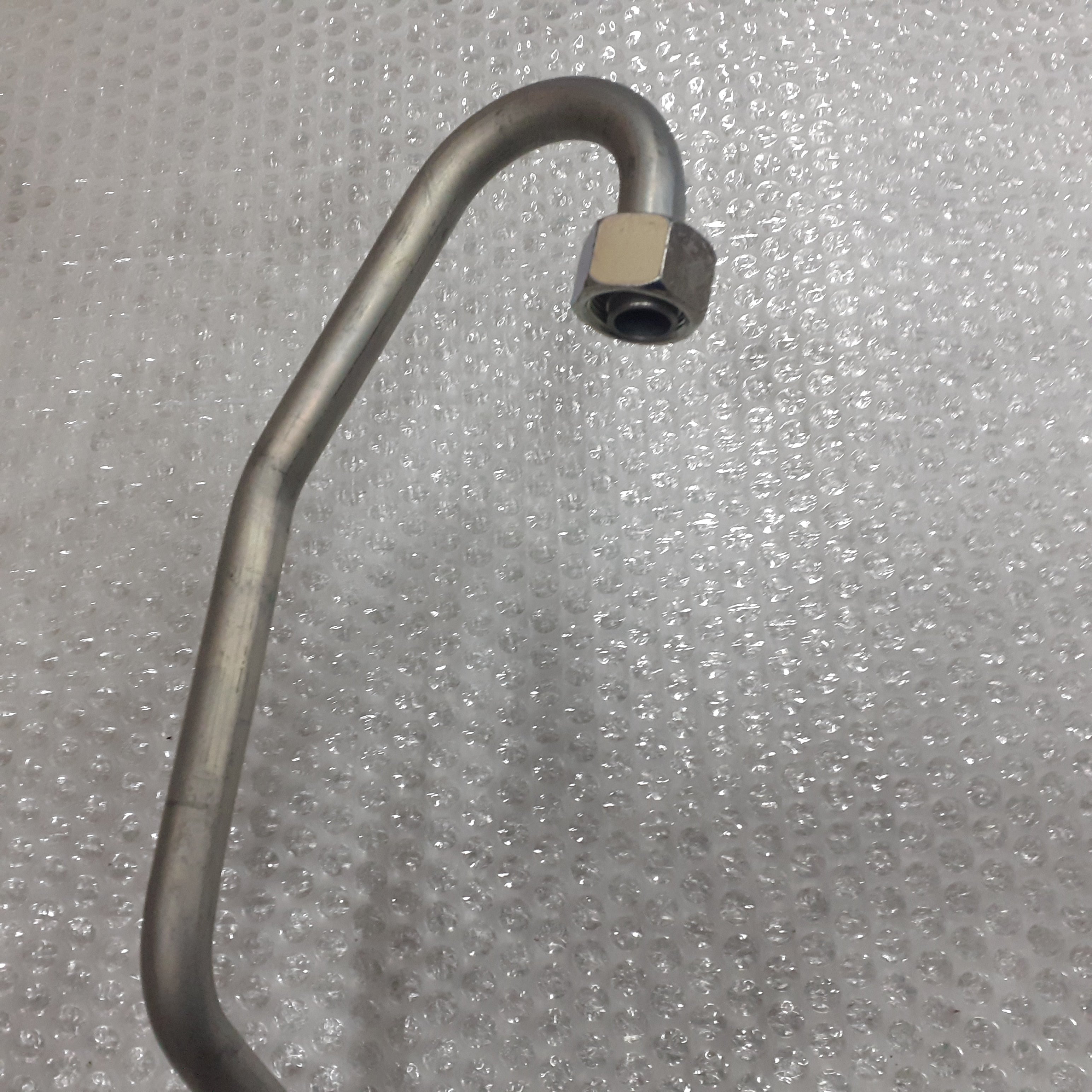 Metal Tube Pipe fits Iveco Eurocargo 504270833 Genuine View Left