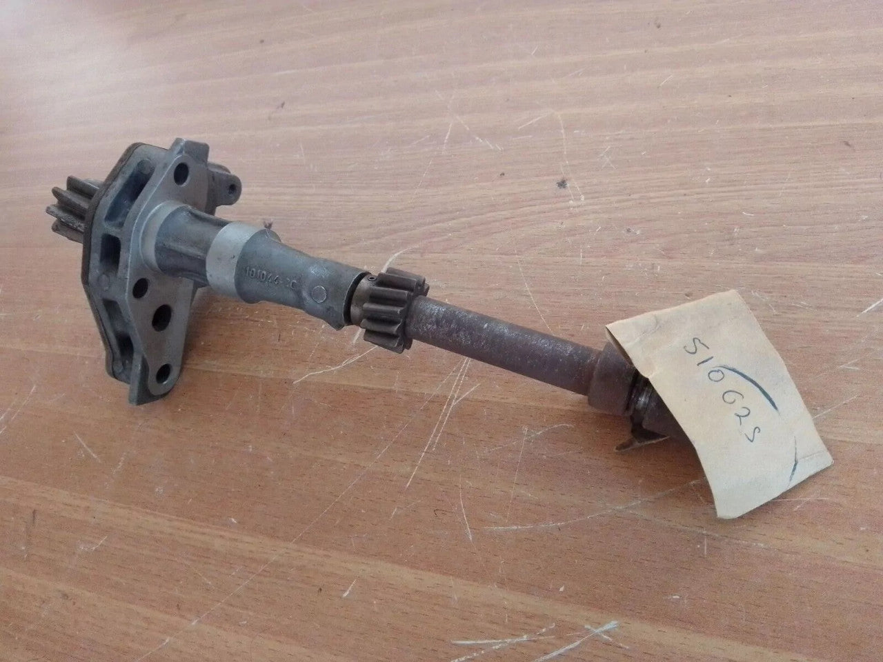 Oil Pump Shaft Support fits Alfa Romeo Alfasud 510625 Genuine View Left