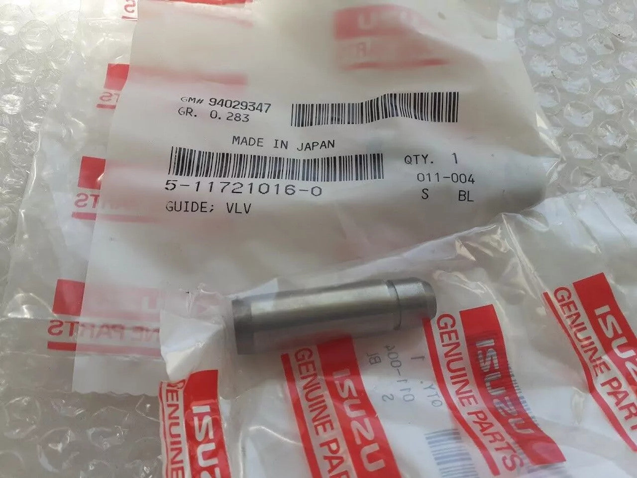 2x Valve Guide fits Isuzu Chevrolet Opel 4JA1 4JB1 4JG2 5117210160 Genuine View Rear