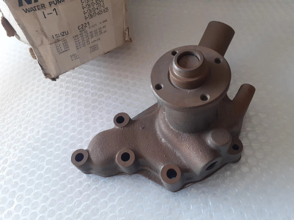 Water Pump fits Isuzu ELF150 ELF250 G201 C221 C240 Forklift 5136100381 I-1 View Right