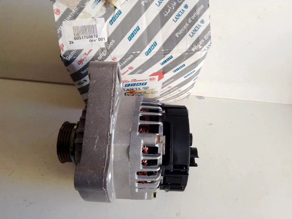 Alternator fits Fiat Palio Siena Doblo Lancia Y 51700670 Genuine View Front