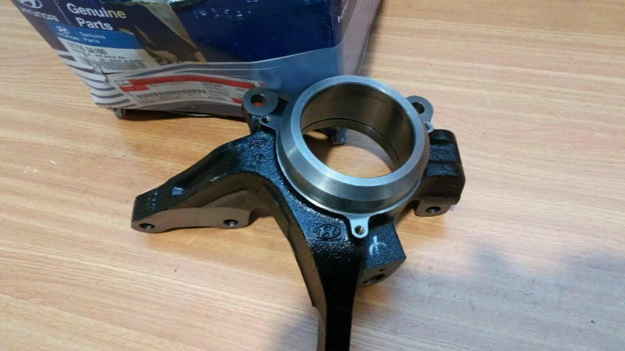 Steering Knuckle Right fits Hyundai Trajet XG 517163A100 Genuine View Rear