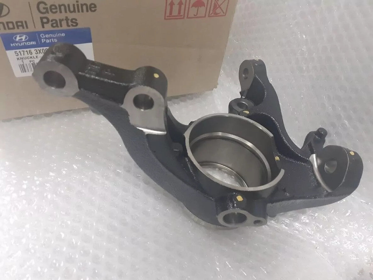 Steering Knuckle Front Right fits Hyundai Veloster Elantra 517163X001 Genuine View Rear