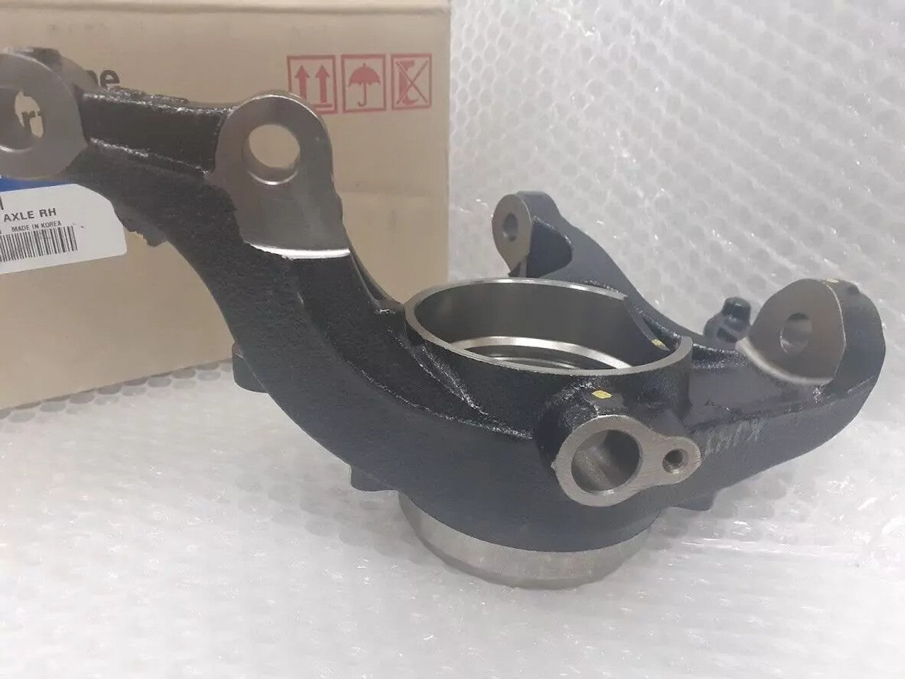 Steering Knuckle Front Right fits Hyundai Veloster Elantra 517163X001 Genuine View Right