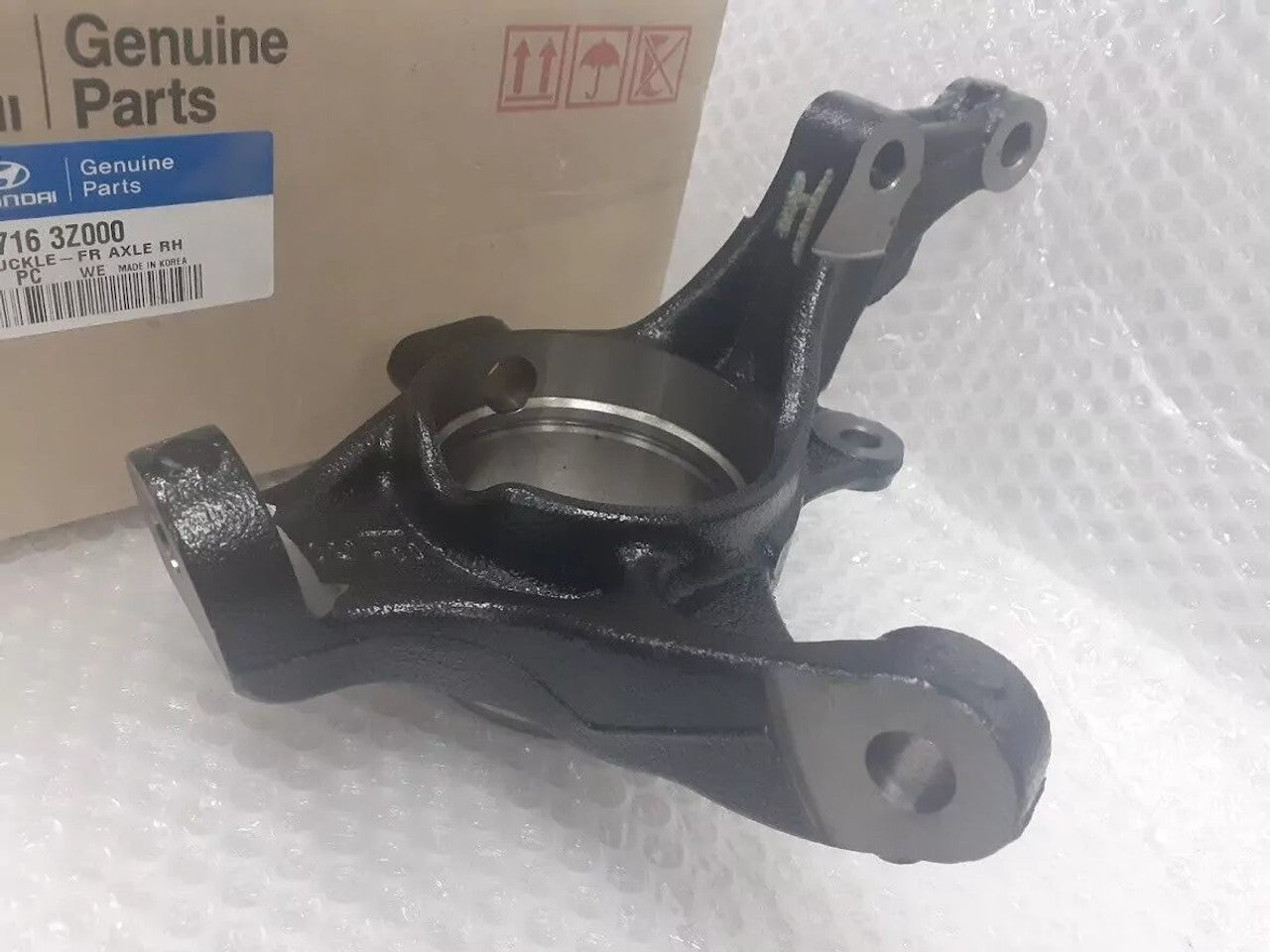 Steering Knuckle Front Right fits Hyundai i40 517163Z000 Genuine View Rear