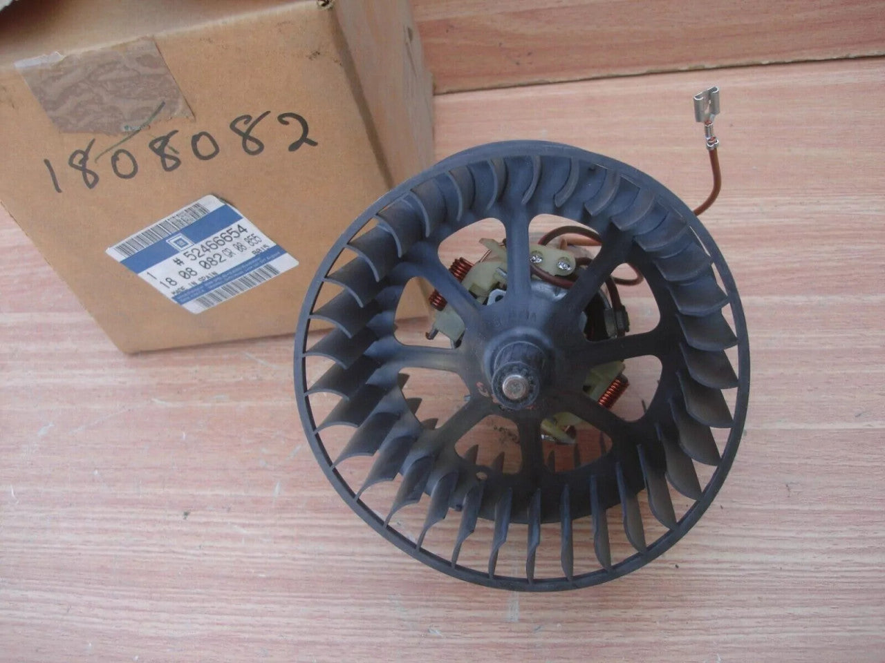 Blower Motor Fan fits Opel Vauxhall Corsa B Combo 52466654 Genuine View Front