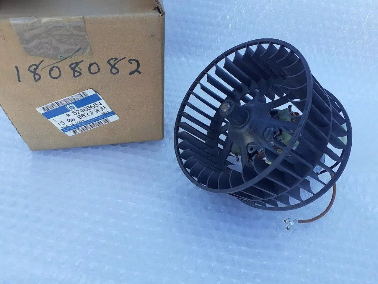Blower Motor Fan fits Opel Vauxhall Corsa B Combo 52466654 Genuine View Right
