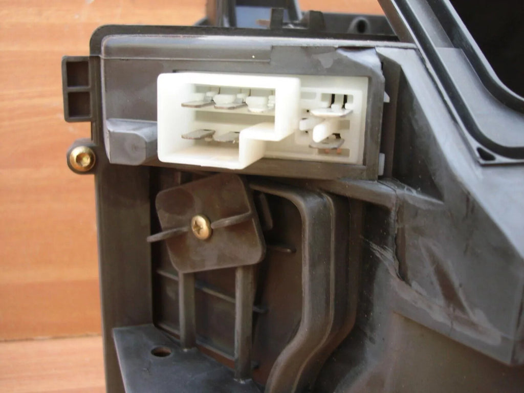 Blower Fan Motor Set fits Opel Vauxhall Corsa B Tigra A 52475681 Genuine View Close Up Front