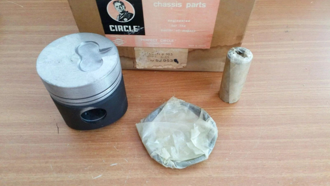 4x Pistons fits Citroen CX2200D C32 C35D M22-621 B22-615 2175cc 90.5mm Oversize 52953/50 View Front