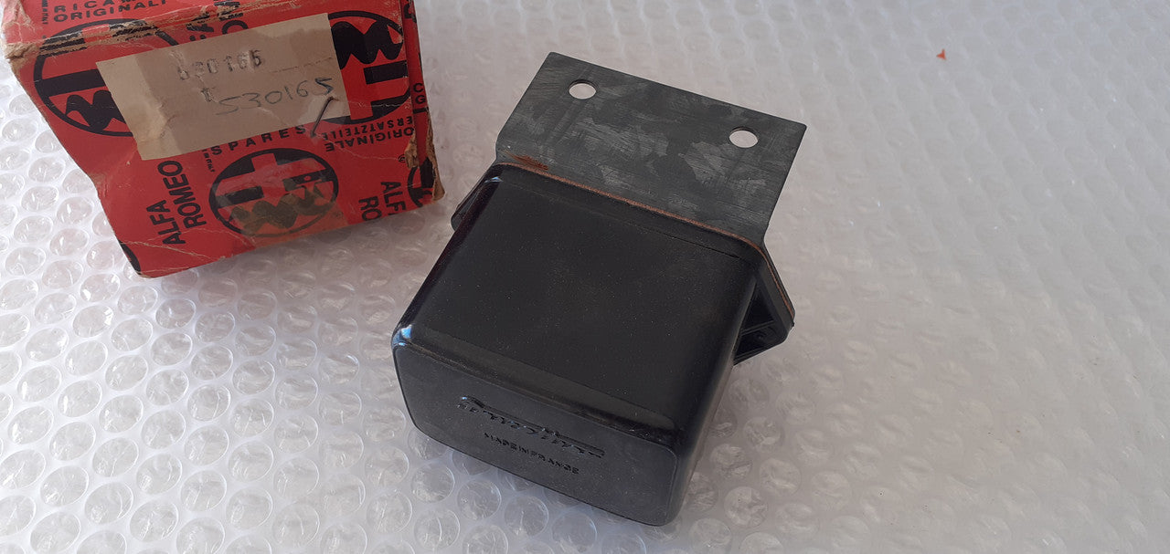 Voltage Regulator fits Alfa Romeo Alfasud 530165 Genuine View Front