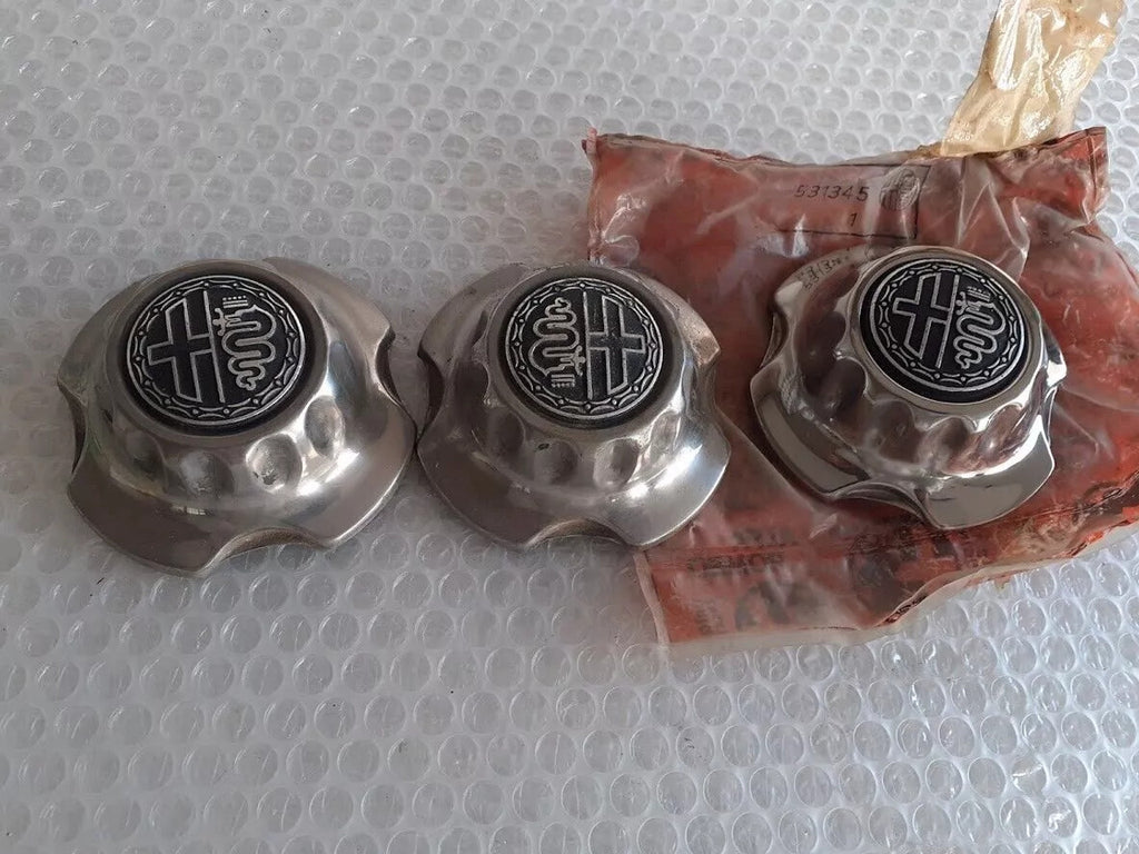 3x Wheel Center Caps fits Alfa Romeo Alfasud 531345 Genuine View Front