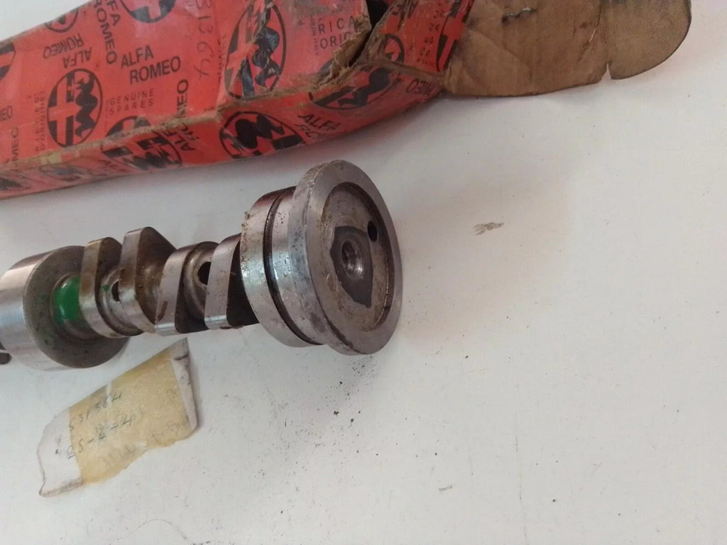 Camshaft fits Alfa Romeo 33 Alfasud 531364 Genuine View Right