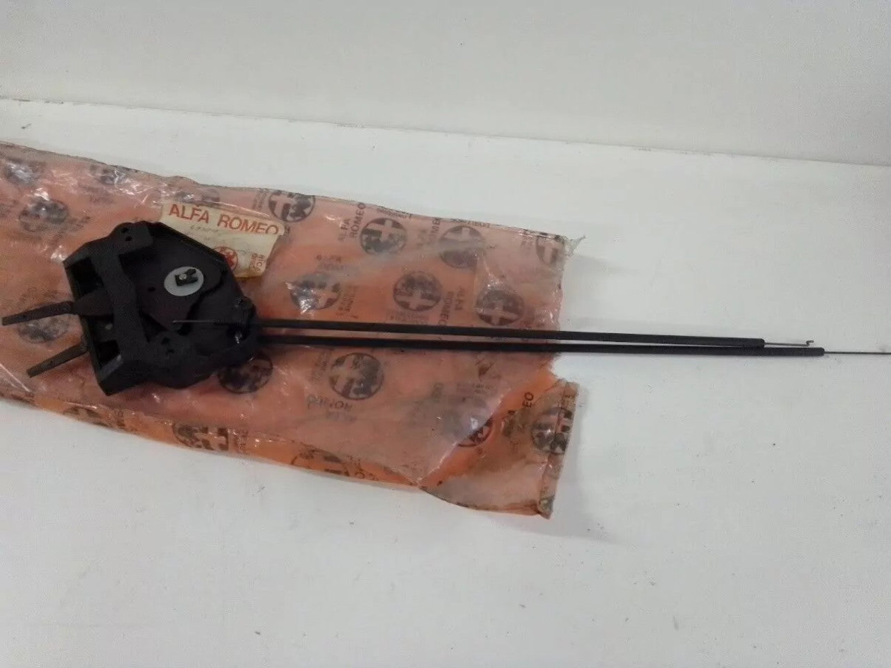 Air Circulation Control fits Alfa Romeo 533218 Genuine View Front