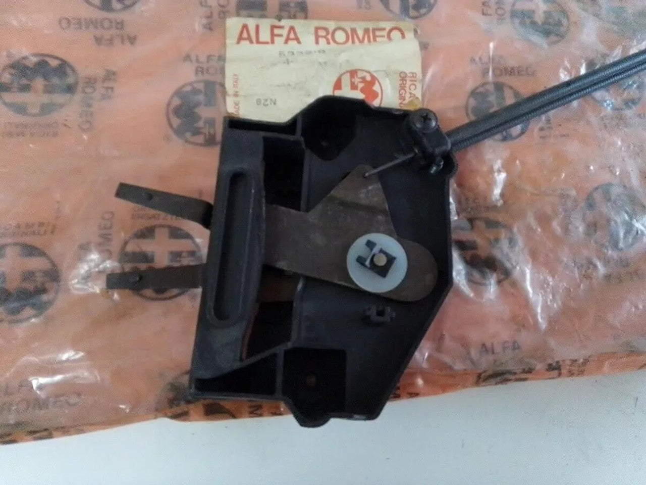 Air Circulation Control fits Alfa Romeo 533218 Genuine View Right