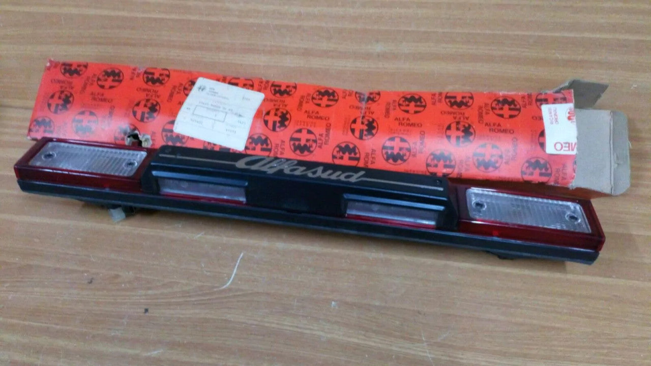 License Plate Lights fits Alfa Romeo Alfasud 534213 Genuine View Front