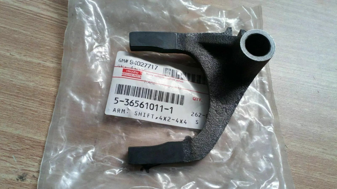 Transfer Fork Shift fits Isuzu KB40 TF WFR Opel Euromidi Frontera A Genuine 5365610111 View Front