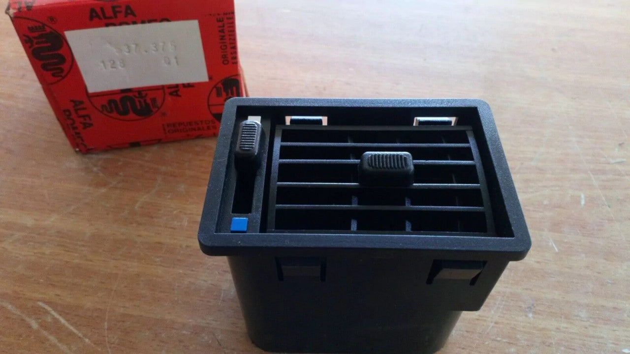 Air Vent fits Alfa Romeo Alfasud 537375 Genuine View Front