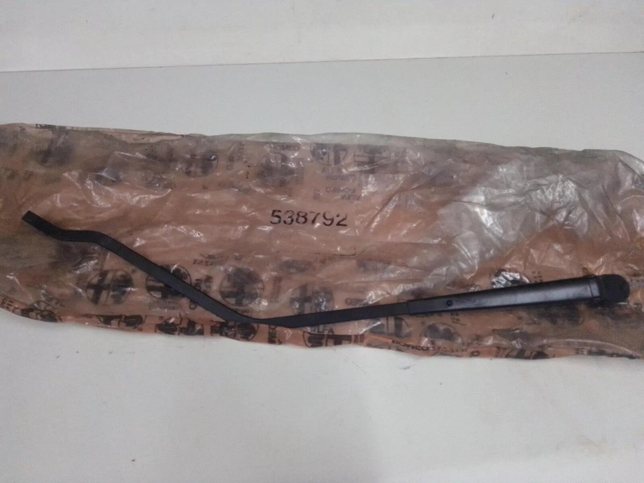 Wiper Arm fits Alfa Romeo 538792 Genuine View Front