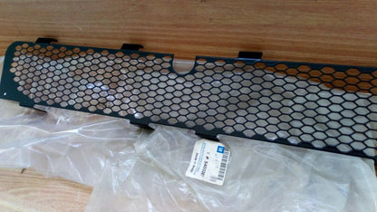 Front Grille fits Saab 9-3 9400 Aero Viggen 5400387 Genuine View Rear