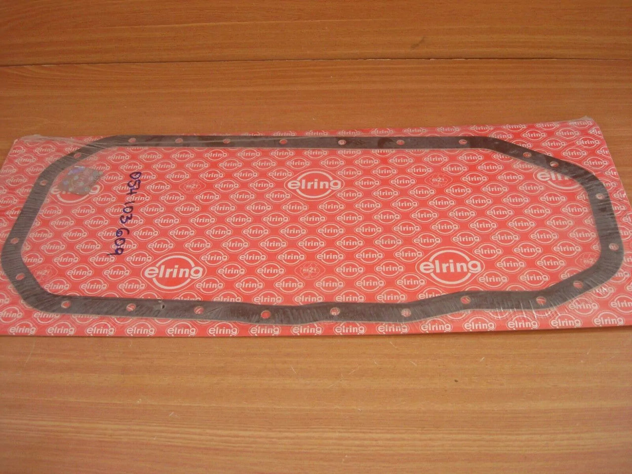 Oil Pan Gasket fits Audi VW 1B 1T 2B AAR AAT ABP AEL CN DE GV engines 54103609 View Front