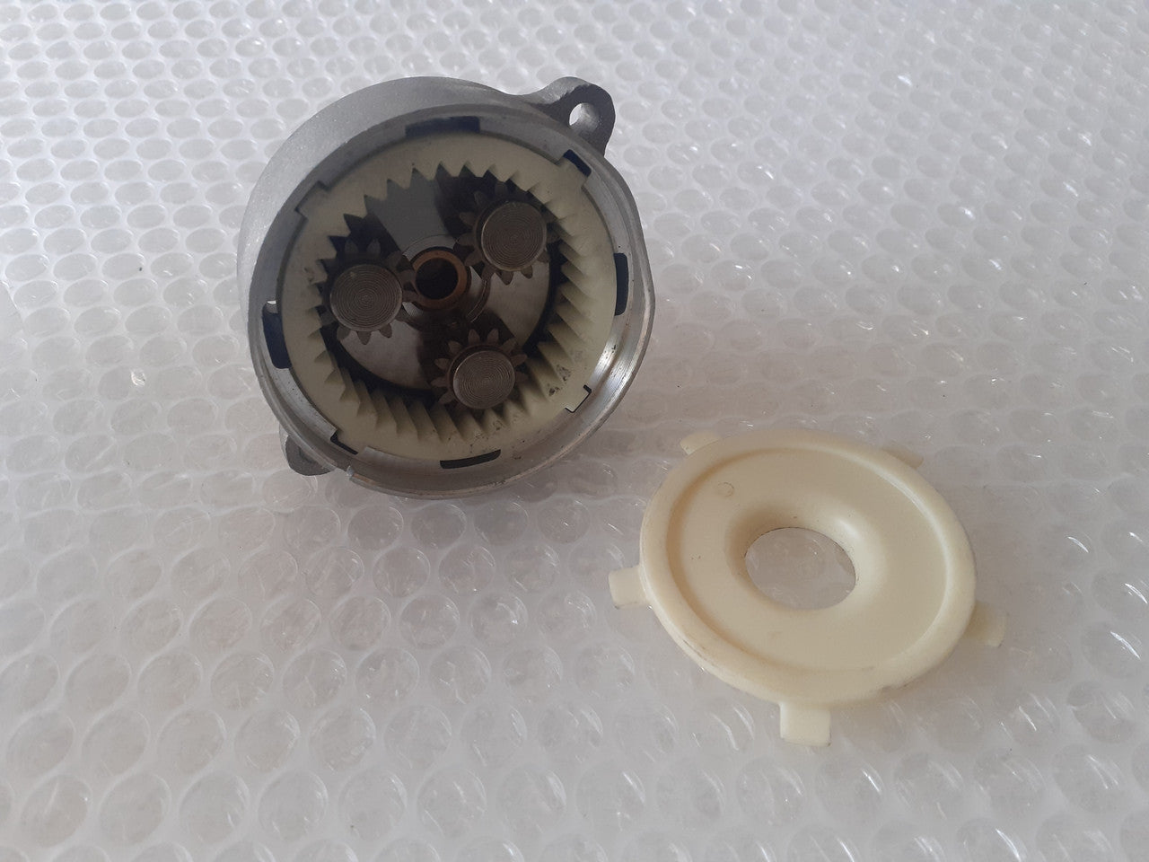 Starter Motor Reduction Gear fits Fiat Croma Lancia Delta 54294822 View Rear