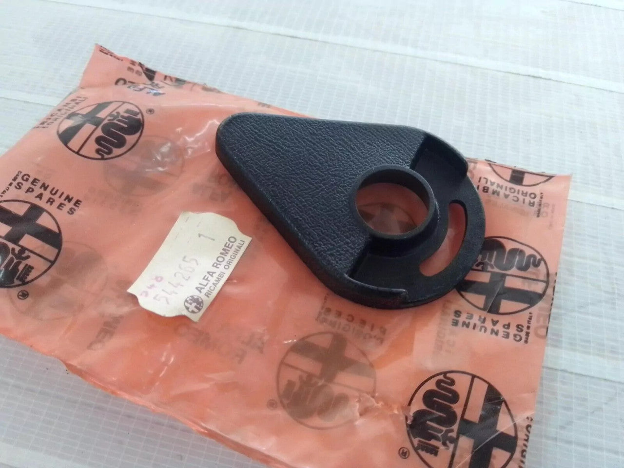 Door Lock Pin fits Alfa Romeo 33 544265 Genuine View Front