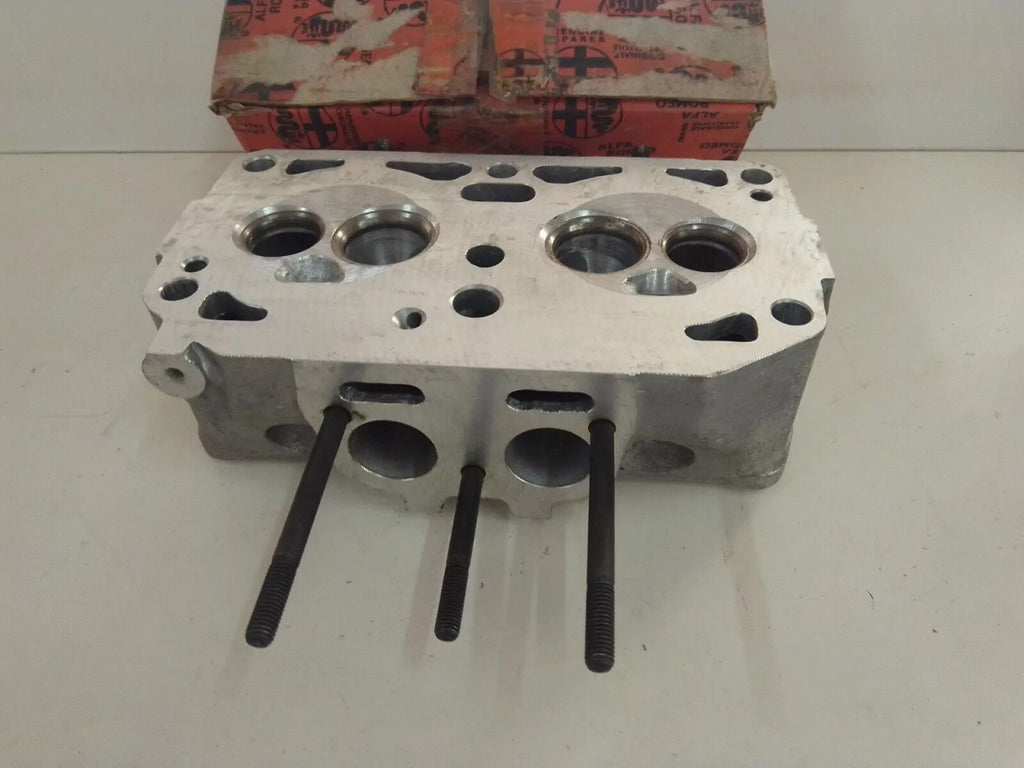 Cylinder Head fits Alfa Romeo 33 548887 Genuine View Left