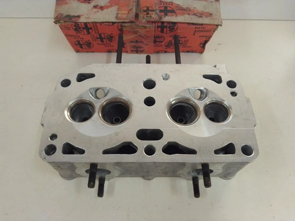 Cylinder Head fits Alfa Romeo 33 548887 Genuine View Lower